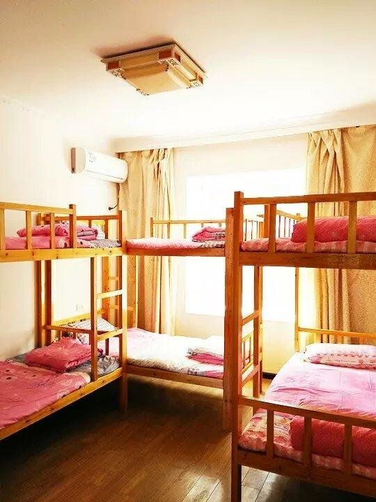 Ичан: Joey's Garden International Youth Hostel