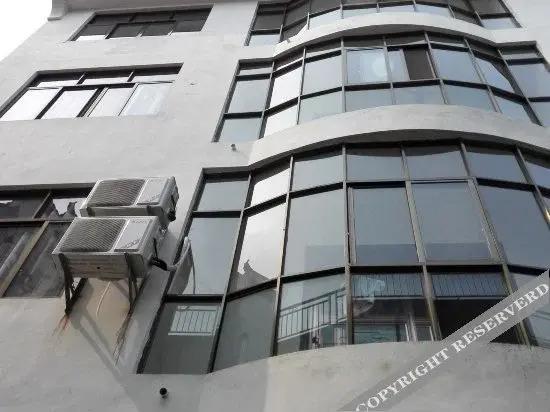 Шанграо: Shaiqiu Inn