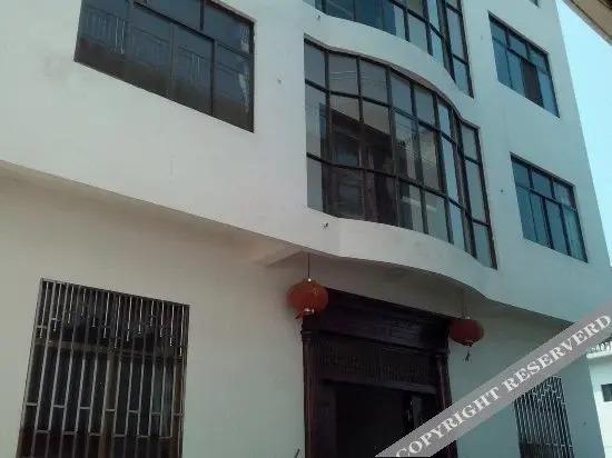 Шанграо: Shaiqiu Inn