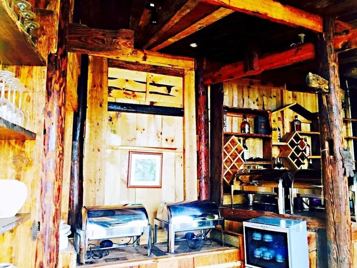 Чжанцзяцзе: Dielianhua Cowherd Inn Zhangjiajie