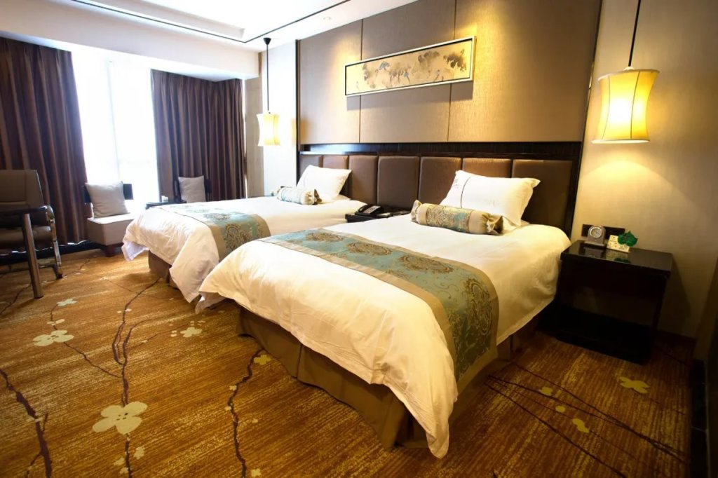 Аньцин: Xianglan Hotels & Resorts