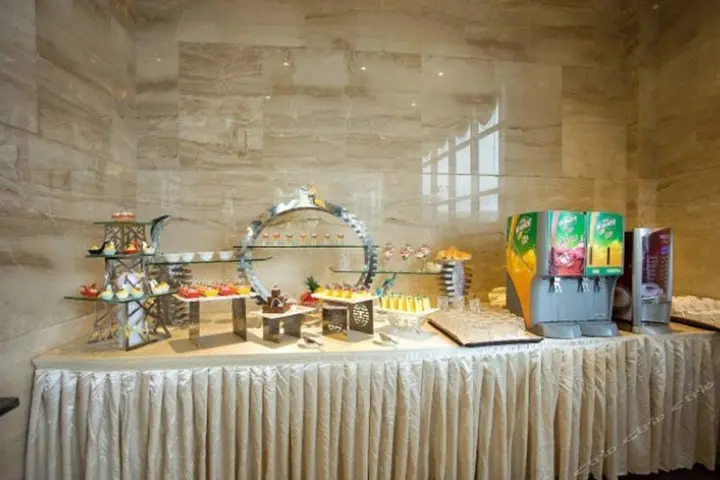 Аньцин: Xianglan Hotels & Resorts
