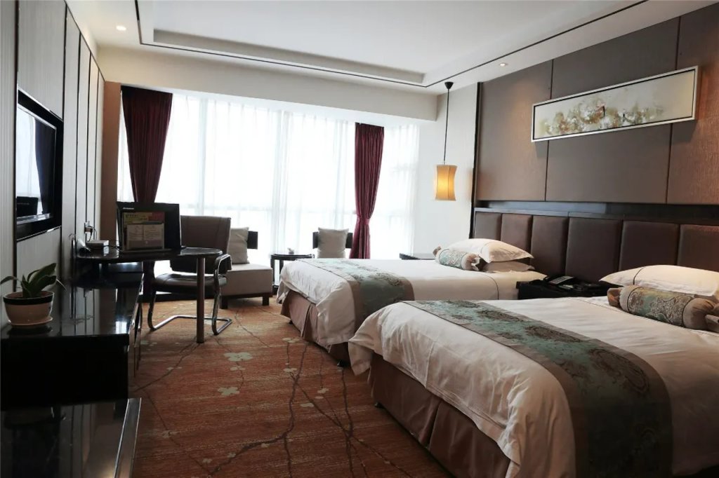 Аньцин: Xianglan Hotels & Resorts
