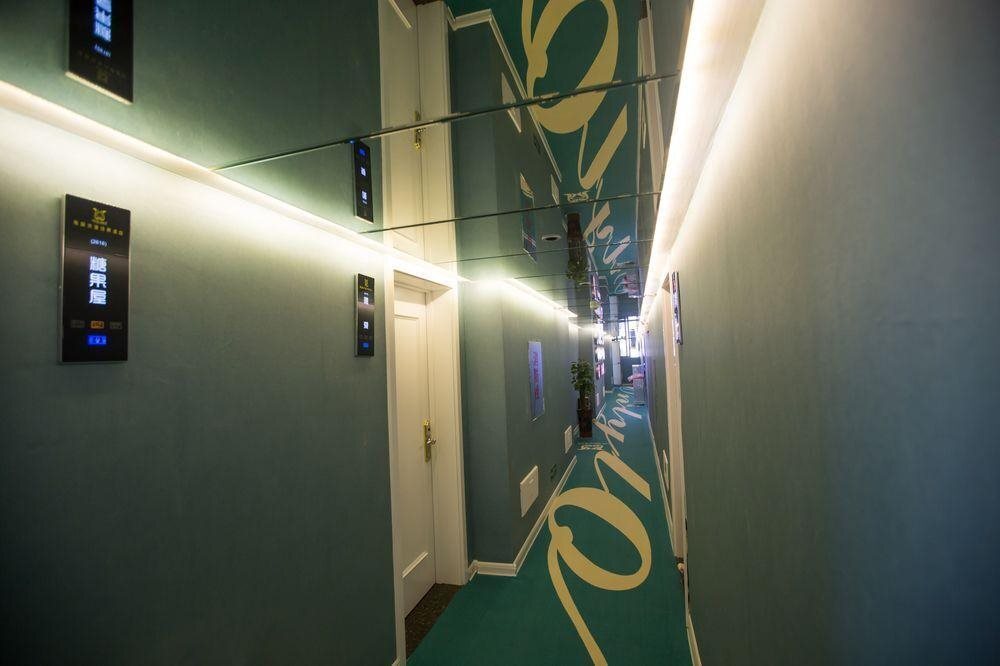 Лоян: Luoyang Love Romantic Scene Hotel