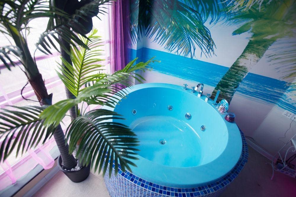 Лоян: Luoyang Love Romantic Scene Hotel