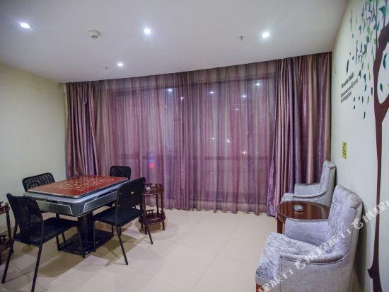 Шаоян: San Jing Si Ji Hotel