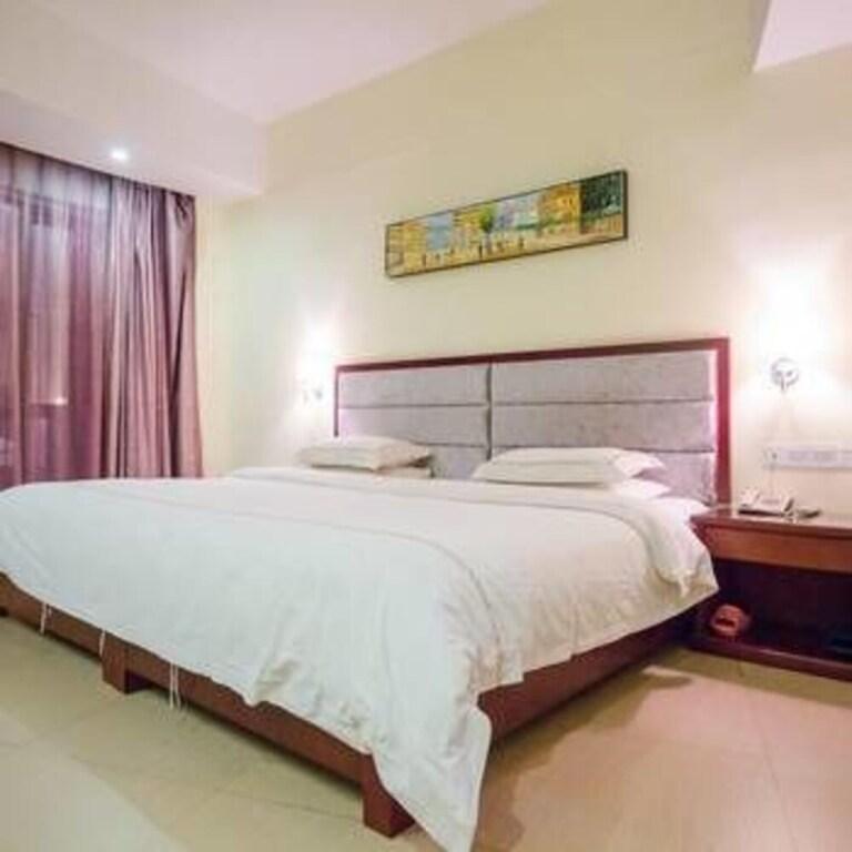 Шаоян: San Jing Si Ji Hotel