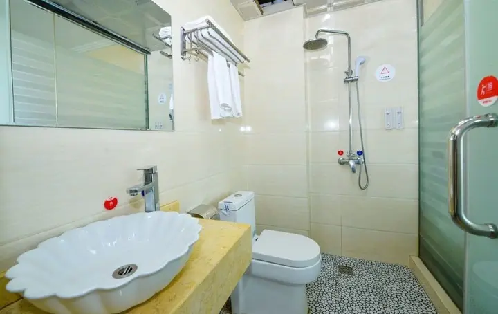 Гуйлинь: Xinlin Hotel