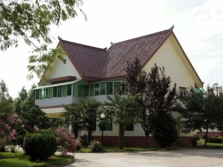 Сяньян: Shennong Resort