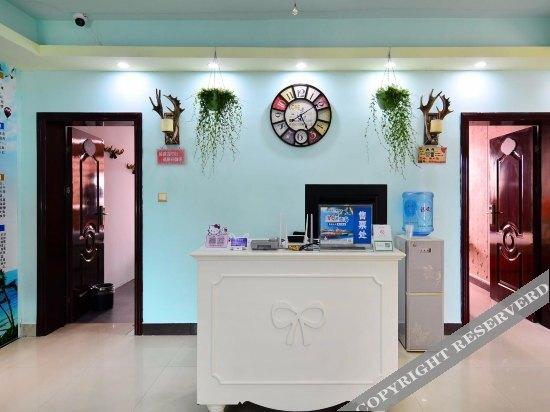 Бэйхай: Weiyi Themed Hostel