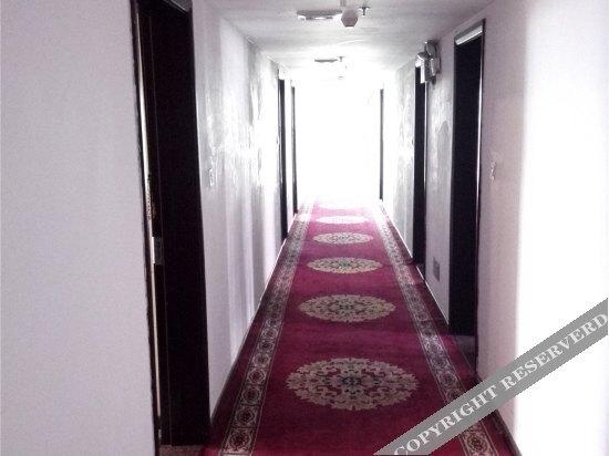 Цзиньюань: Yayuan Hotel