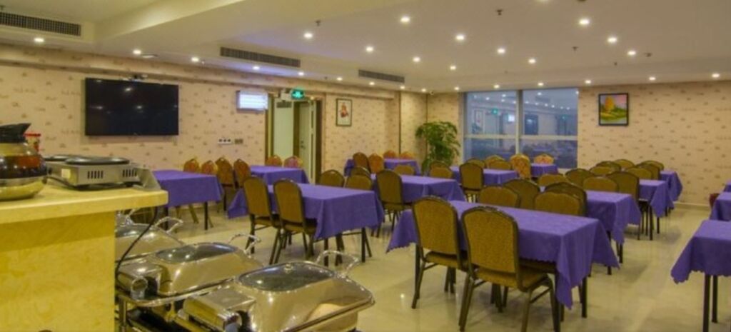 Джиангме: Green Island Holiday Hotel