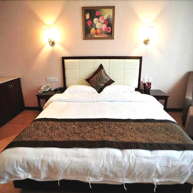 Ухань: Hongfuda Business Hotel