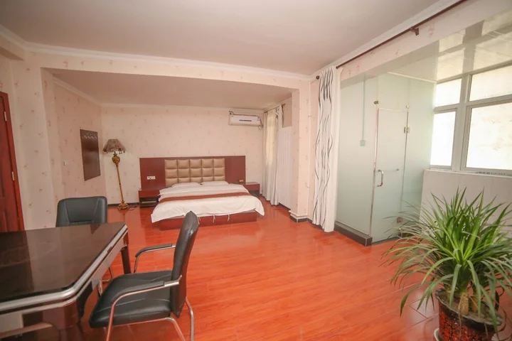Сяньян: Jiaze Hotel