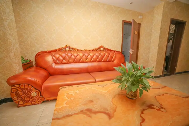 Сяньян: Jiaze Hotel