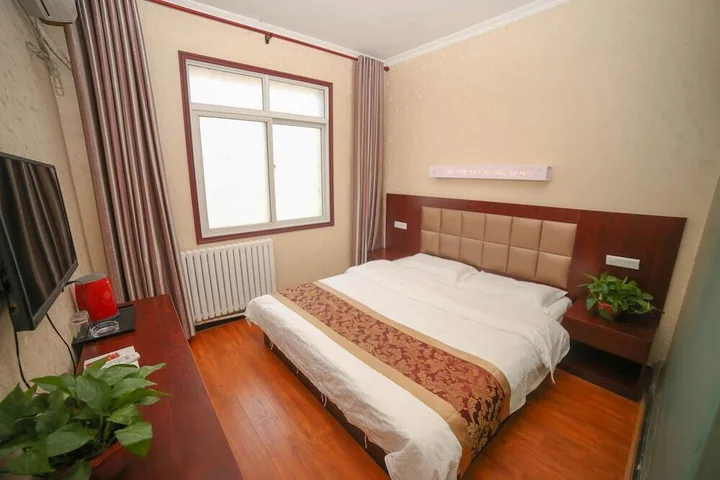 Сяньян: Jiaze Hotel