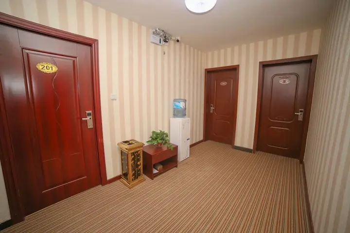 Сяньян: Jiaze Hotel