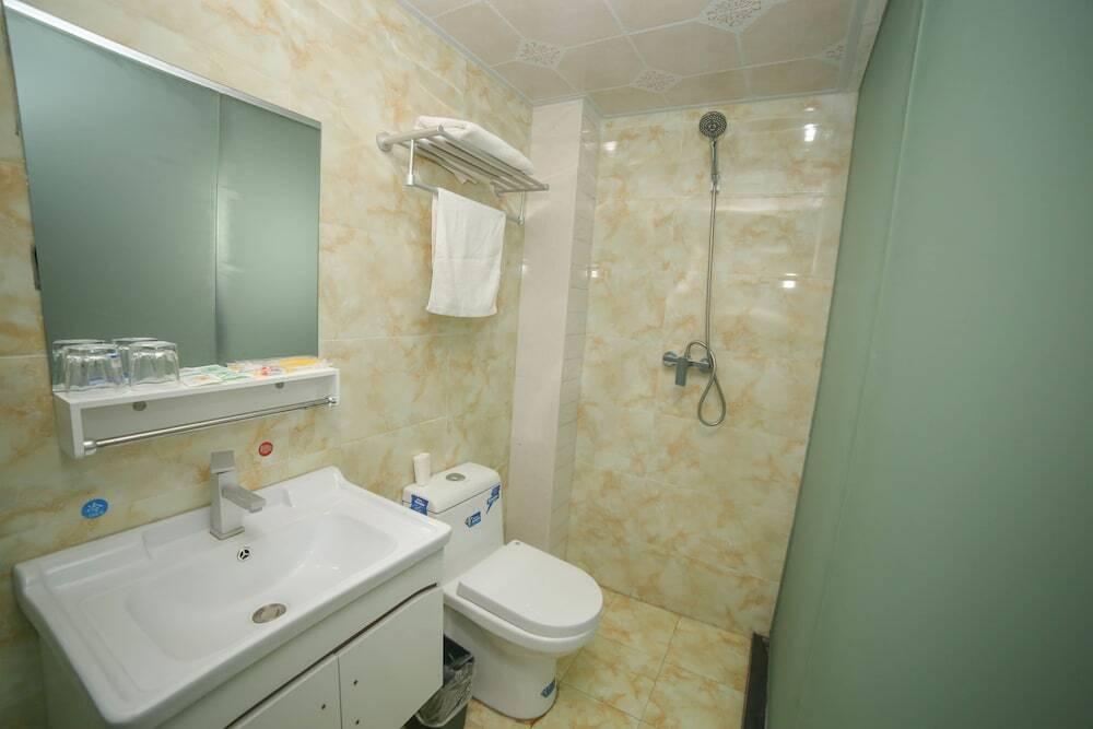 Сяньян: Jiaze Hotel