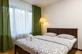 Москва: Barrikadnaya Vspolinii Pereulok 10 Apartment