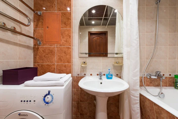 Москва: Barrikadnaya Vspolinii Pereulok 10 Apartment