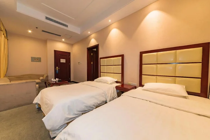 Таншань: Han Yue Hotel