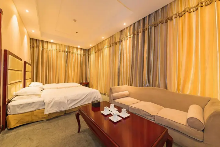 Таншань: Han Yue Hotel