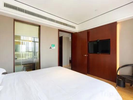 Дунъян: Boyi Mengqin Hotel