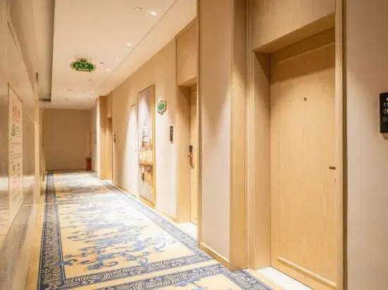 Чжэнчжоу: Vienna Hotel