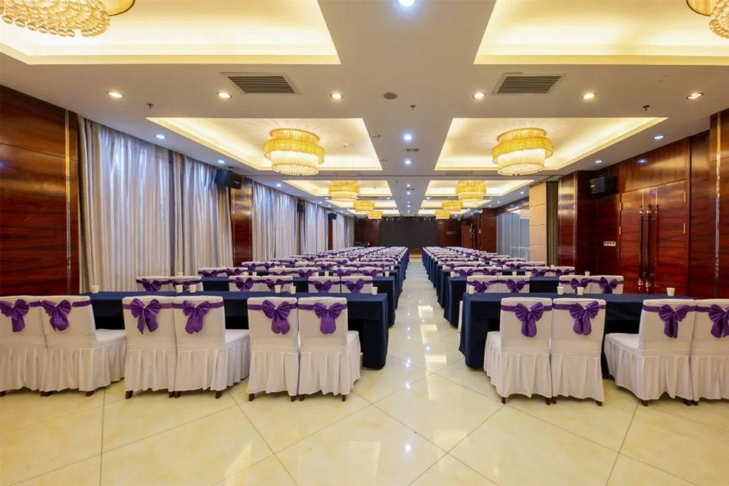 Ханьчжун: Hanyan Pearl Hotel