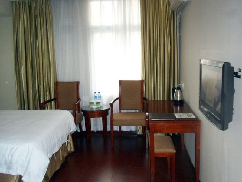 Сямынь: Green Tree Inn Xiamen University Business Hotel