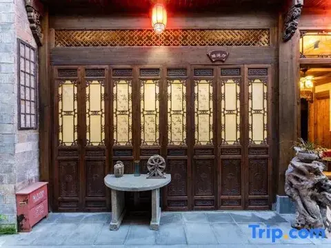 Хуаншань: Yupingge·Long history Viewing Huizhou Design Homestay (Hongcun Pingshan Scenic Area)