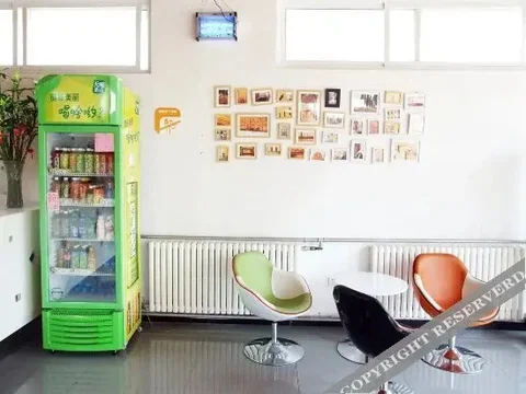 Лянфан: 布丁酒店(廊坊师范学院西小区店)