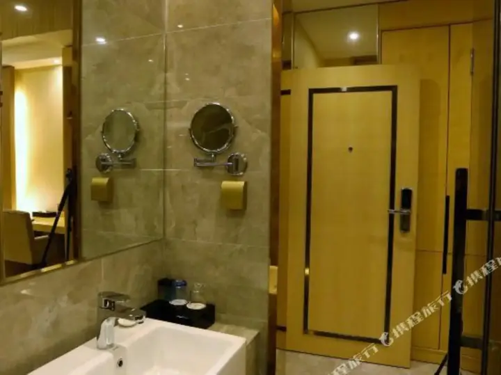 Чунцин: Via Hotel
