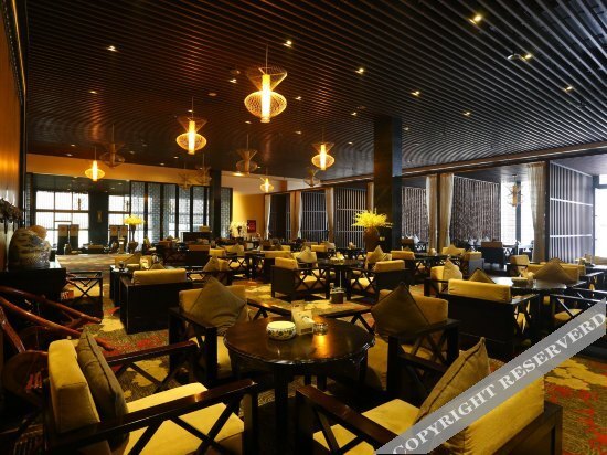 Дэян: Xinbinjiang Hotel