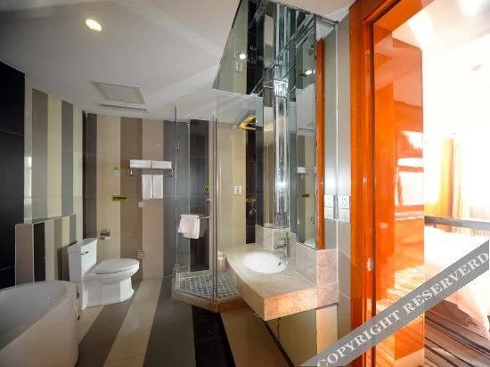 Цзиньчжун: Vienna Classic Hotel (Jiexiu Century Square)