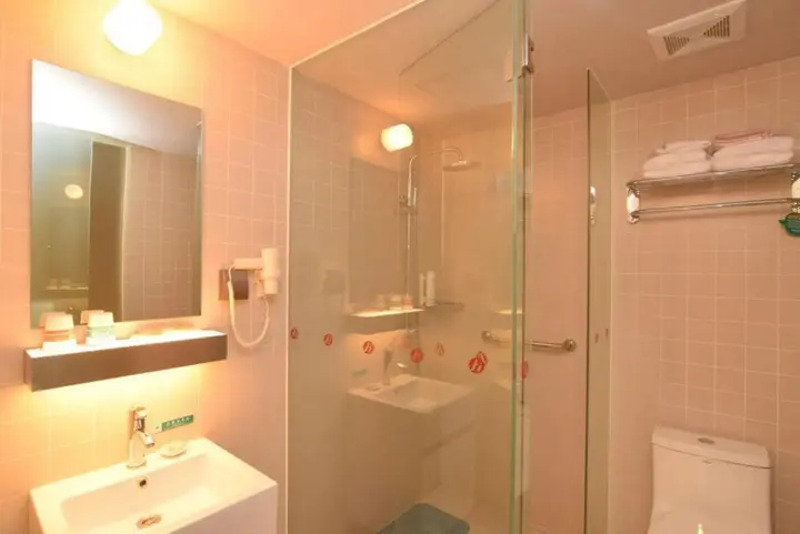 Шиянь: Jinqi Star Hotel (Checheng West Road Hubei Automotive Industry College Branch)