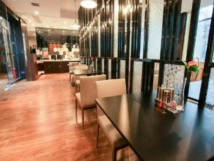 Шиянь: Jinqi Star Hotel (Checheng West Road Hubei Automotive Industry College Branch)