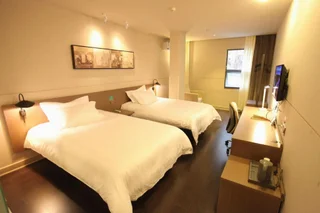 Шиянь: Jinqi Star Hotel (Checheng West Road Hubei Automotive Industry College Branch)