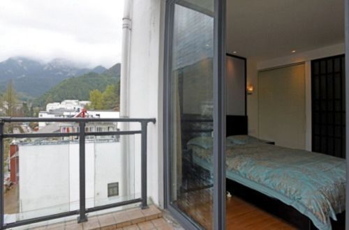 carousel image 5