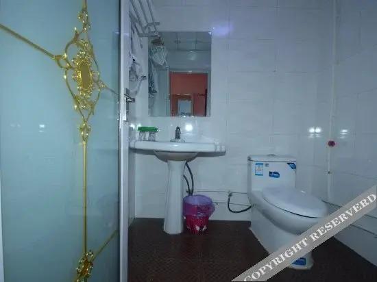 Баодин: Rongyi Express Hotel