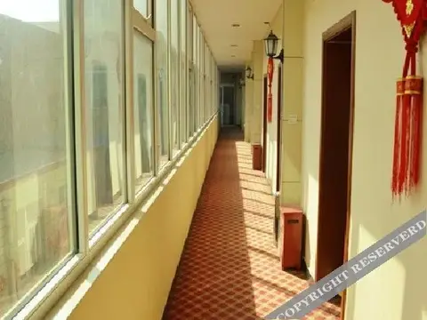 Rongyi Express Hotel — фото 4