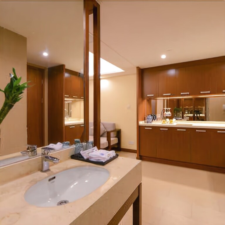 Хойчжоу: Yuhai Bay Sea View Vacation Hotel