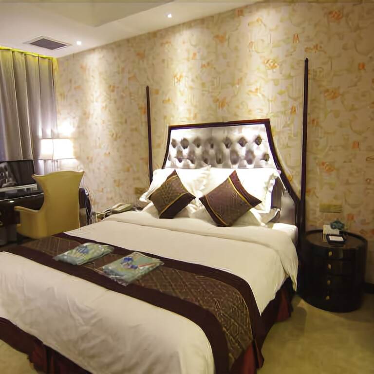 Ксучанг: Xuchang Blue Coast Holiday Inn