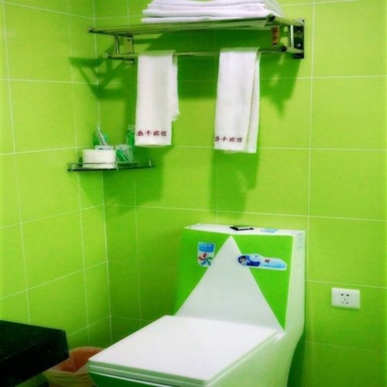 Шэньян: Shengfeng Forrest Holiday Hotel