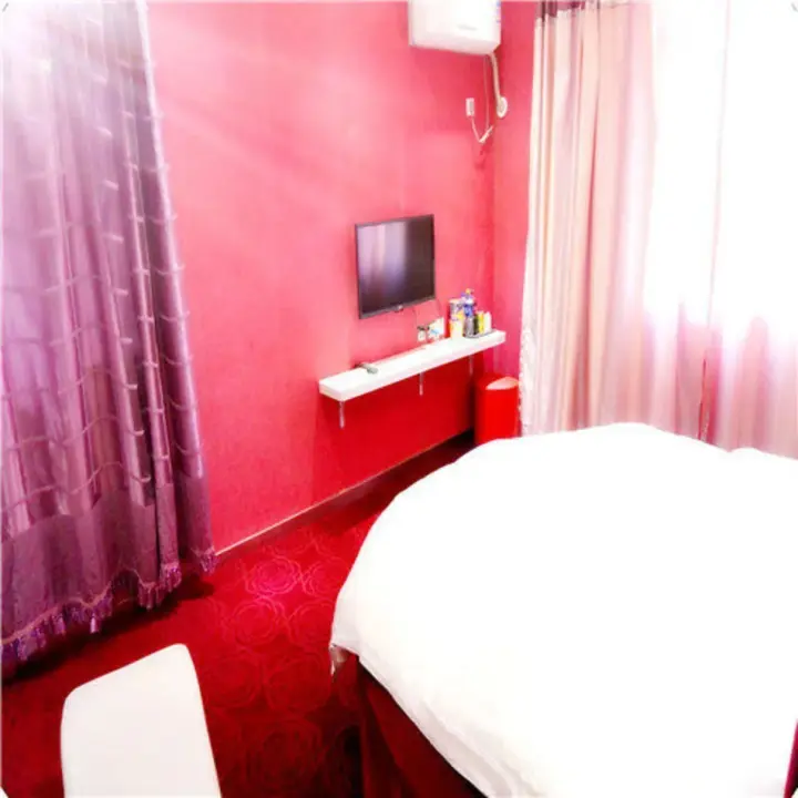 Шэньян: Shengfeng Forrest Holiday Hotel