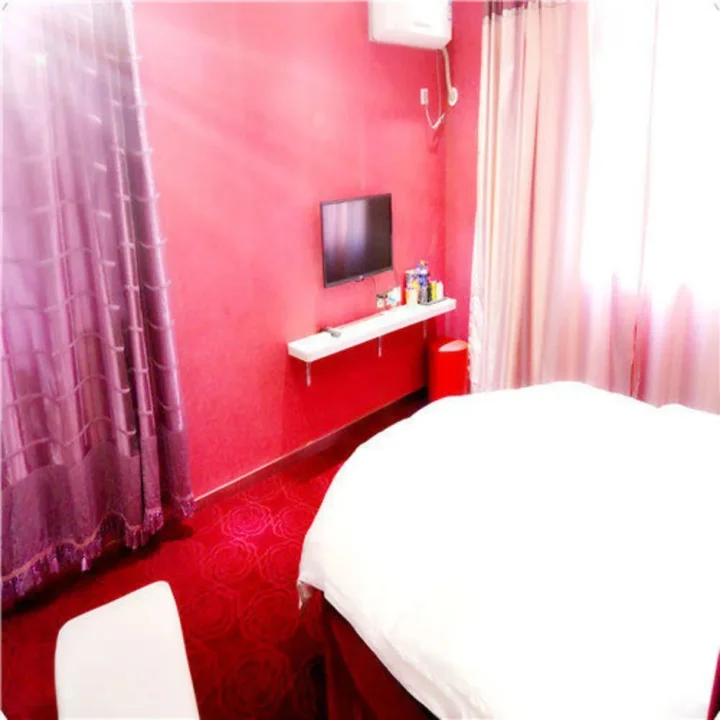 Шэньян: Shengfeng Forrest Holiday Hotel
