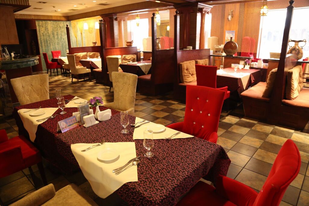 Харбин: Bremen Sophia Church Hotel