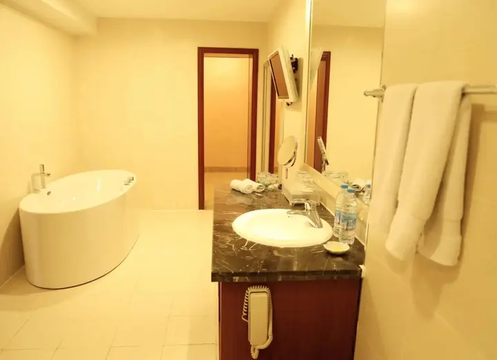 Харбин: Bremen Sophia Church Hotel