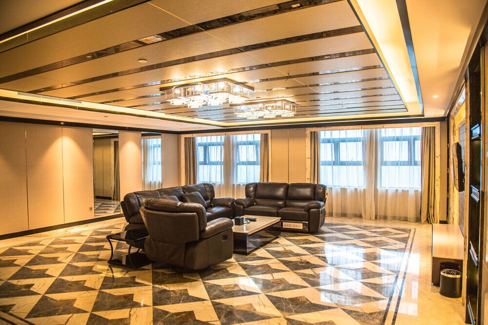 Цзинчжоу: Honghu International Hotel