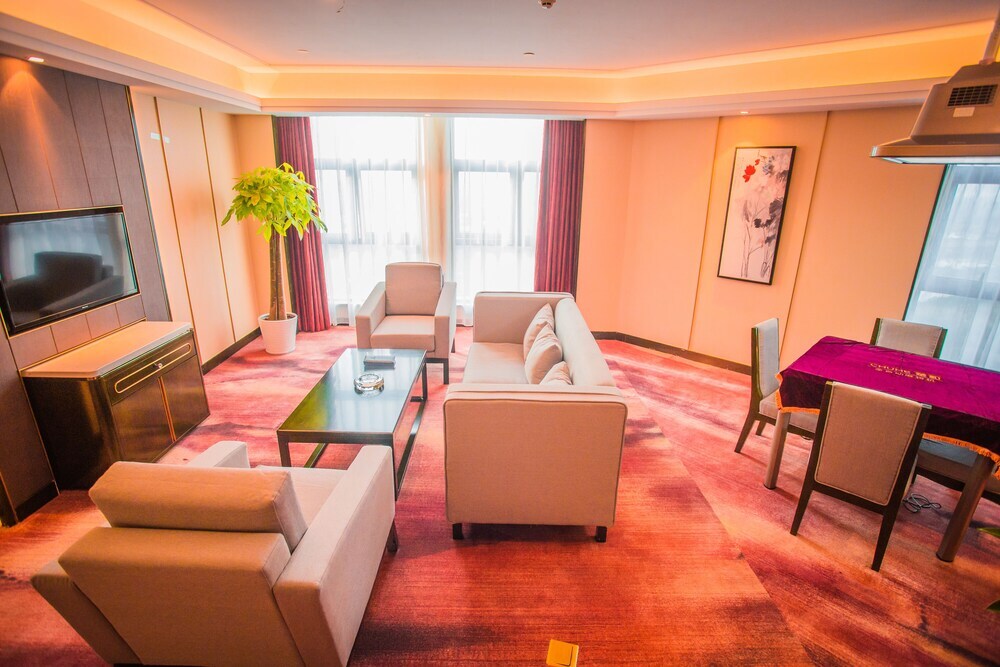 Цзинчжоу: Honghu International Hotel